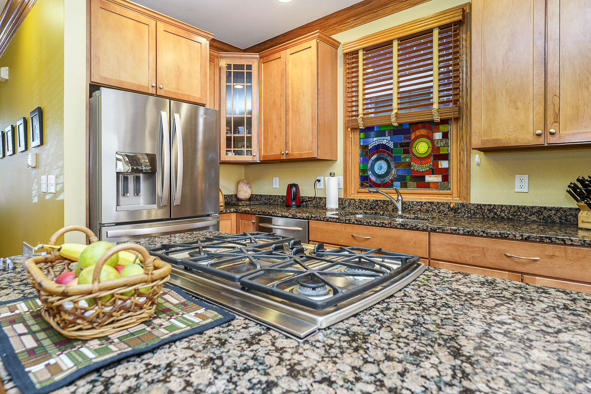 1026 Perry St-38