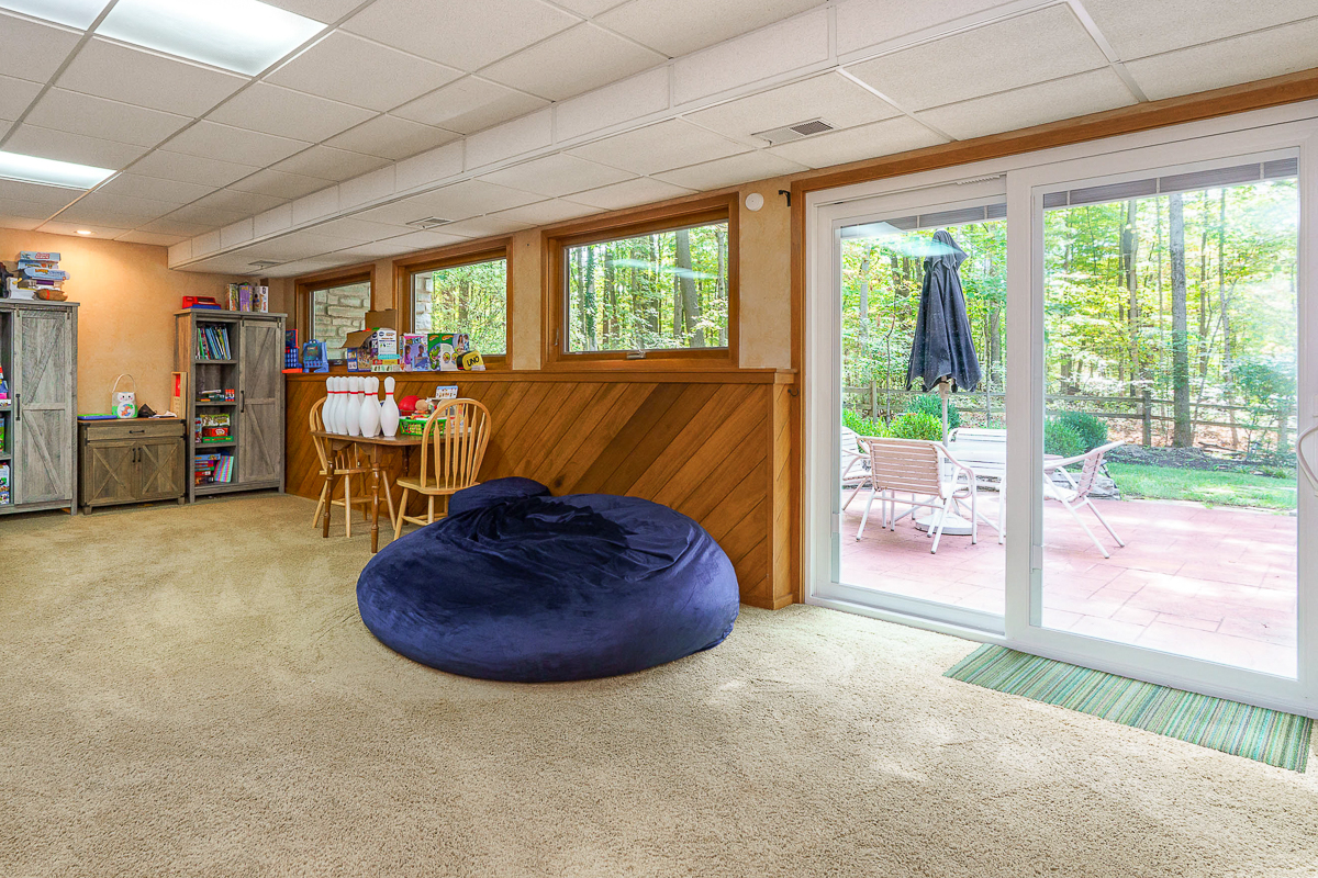 1037 Ravine Ridge Dr-31