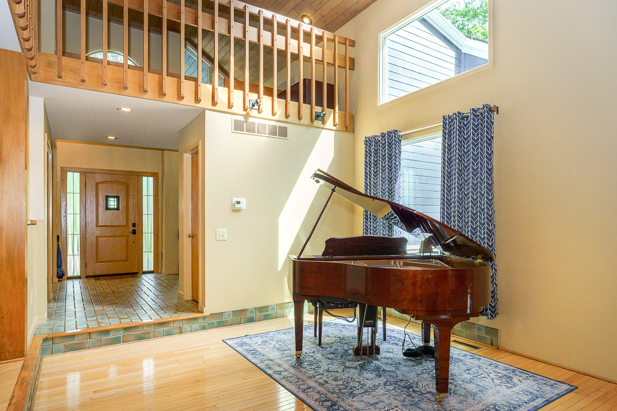 1037 Ravine Ridge Dr-38