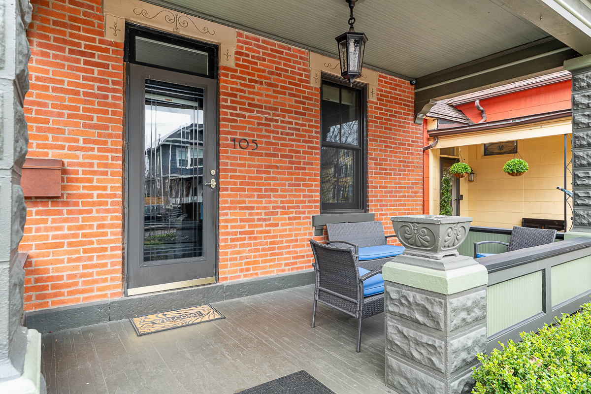 105 e Mithoff St-4
