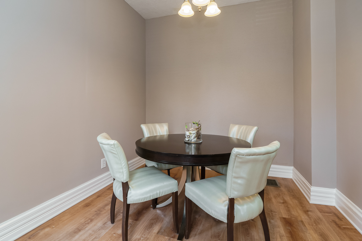 1121-1123 City Park Ave-15