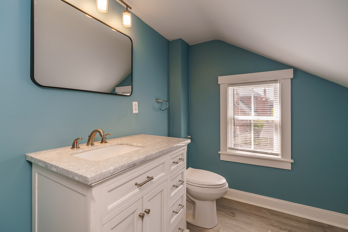 1121-1123 City Park Ave-30