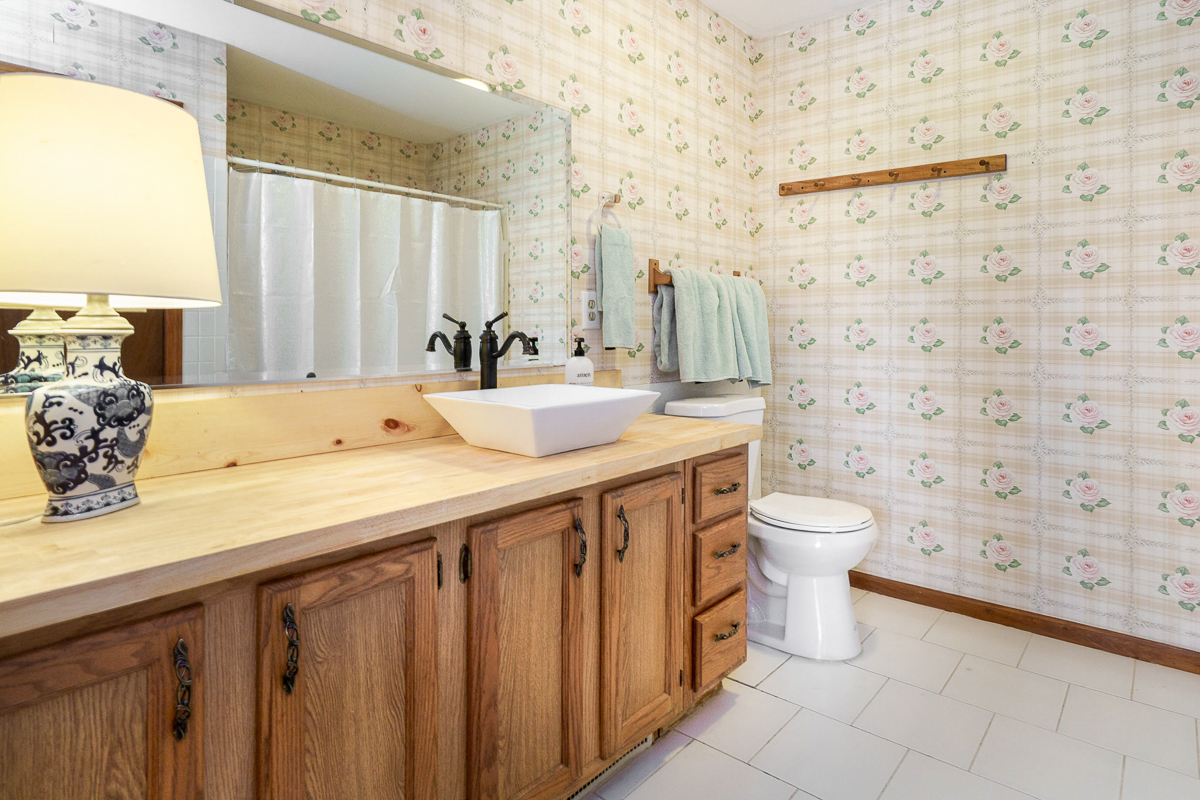 1203 Hiner Rd-43