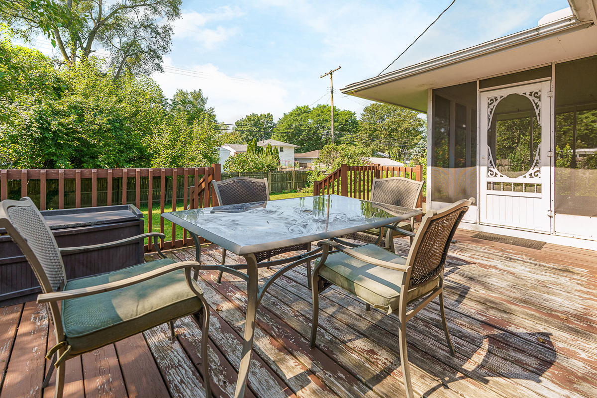 1475 Fahlander Drive S-9