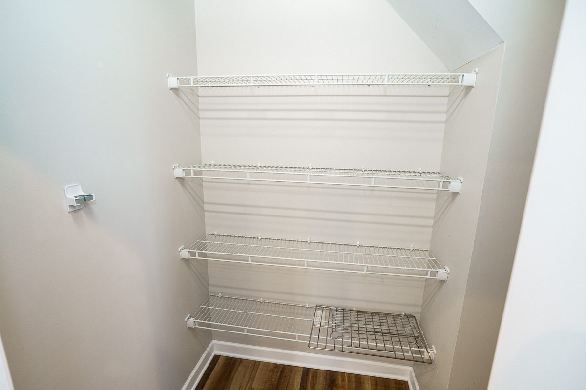1605 Elmwood Ave-15
