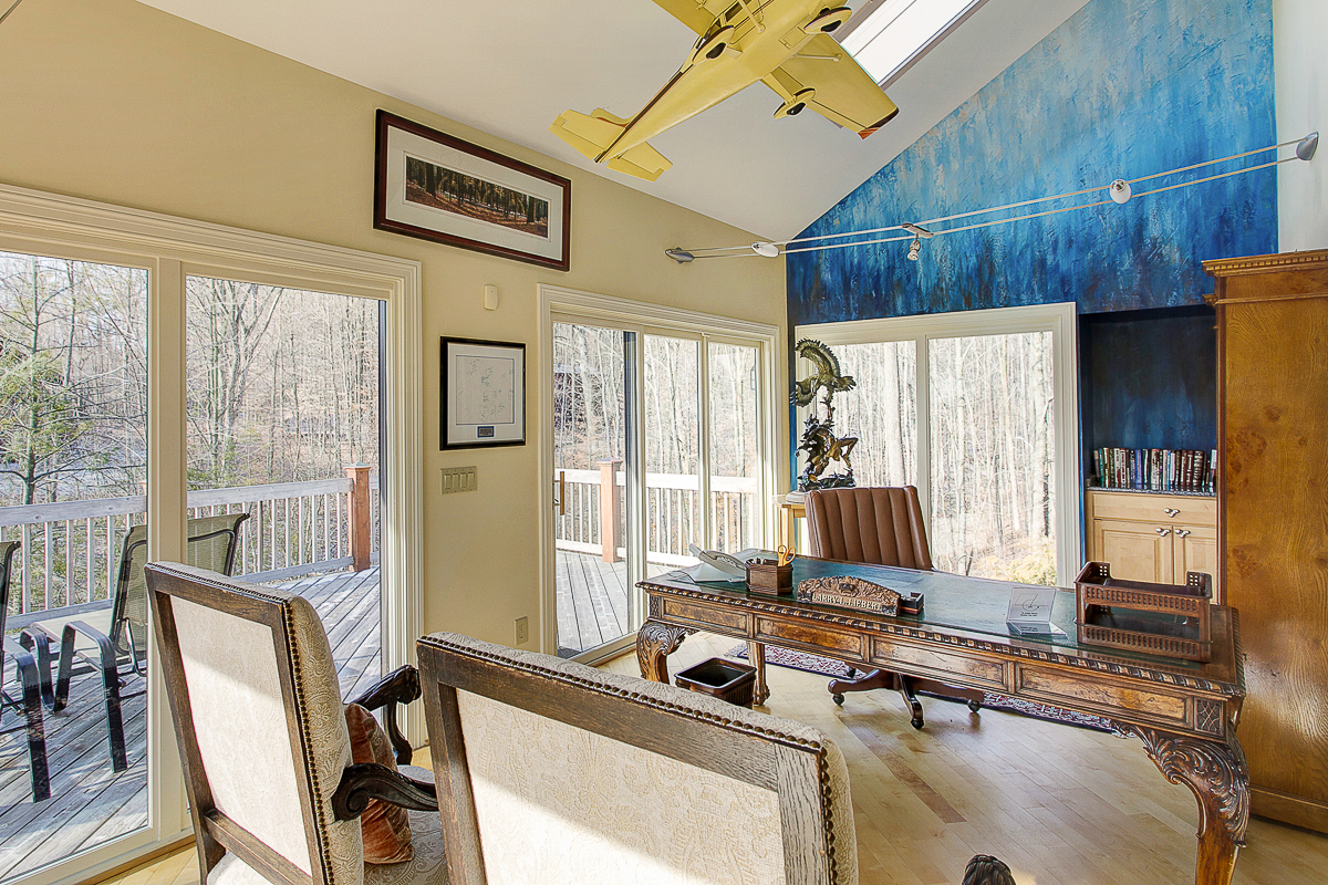 1707 Hyatts Rd-66