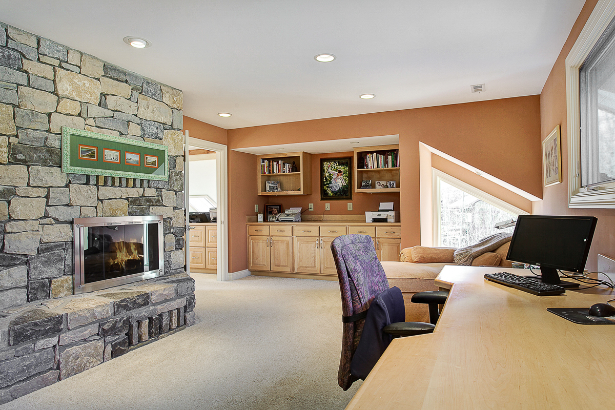 1707 Hyatts Rd-69