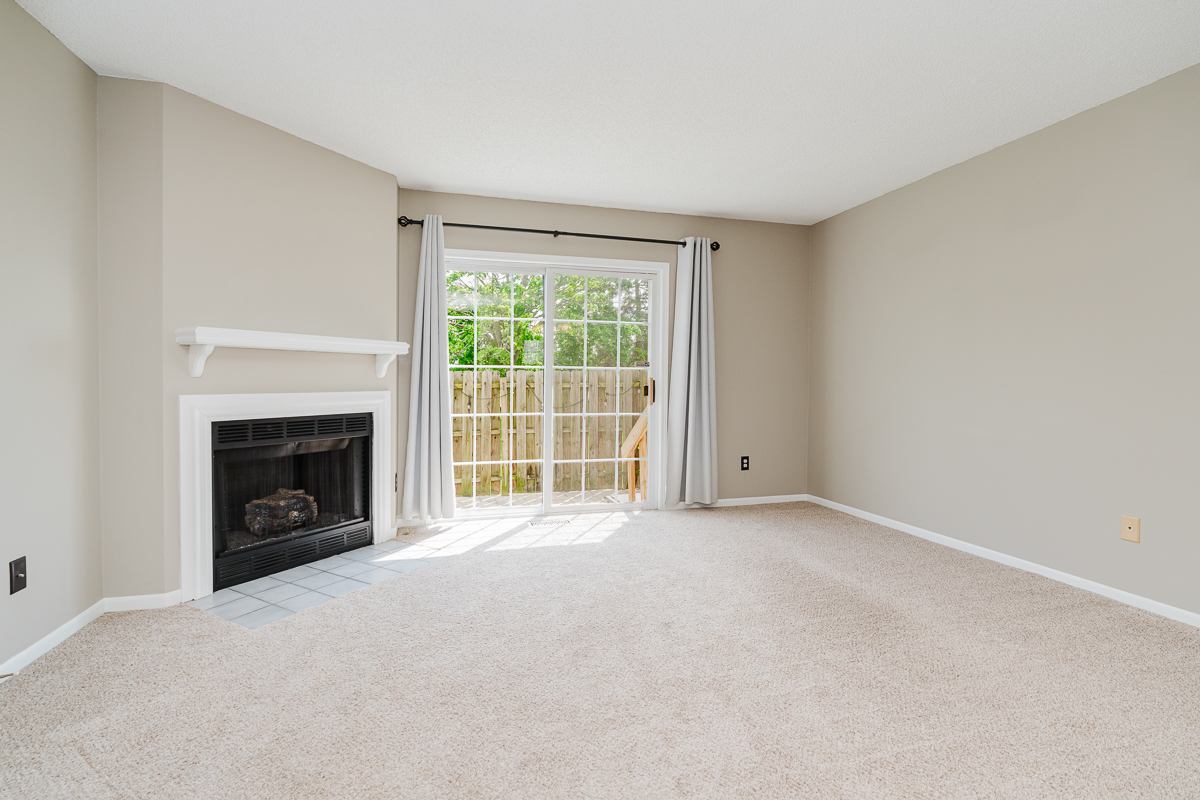 1740 Bennigan Dr-22