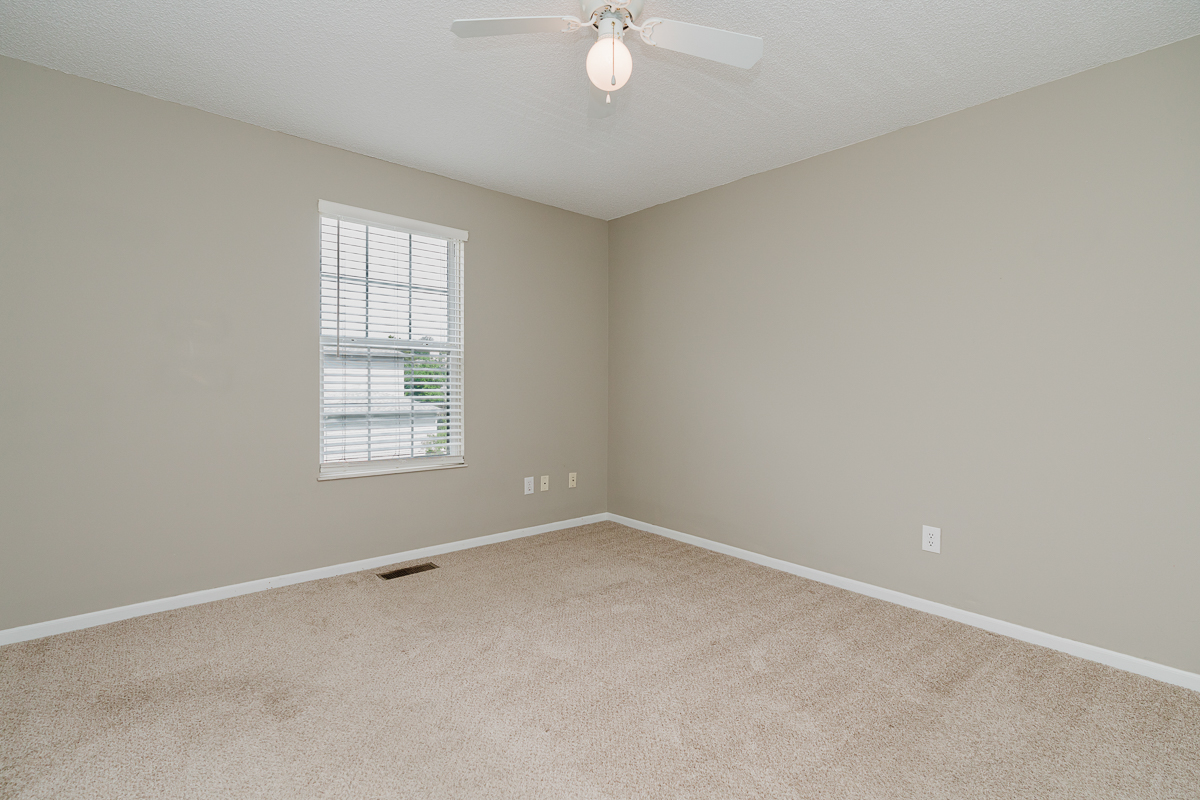 1740 Bennigan Dr-28