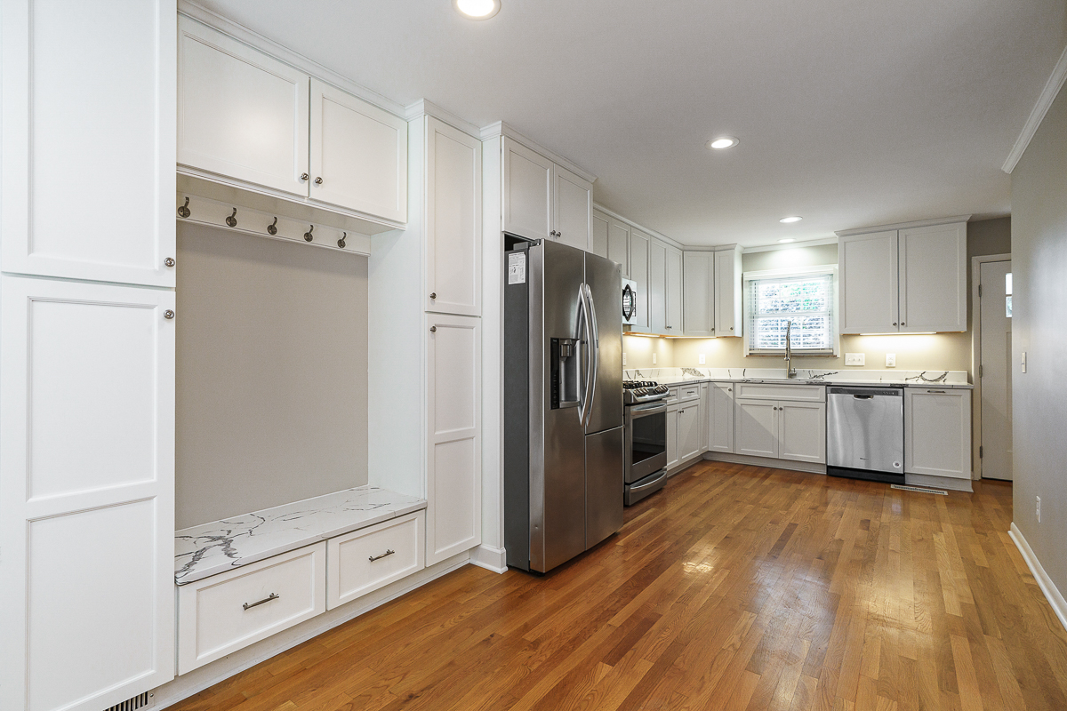 1789 Riverhill Rd-26