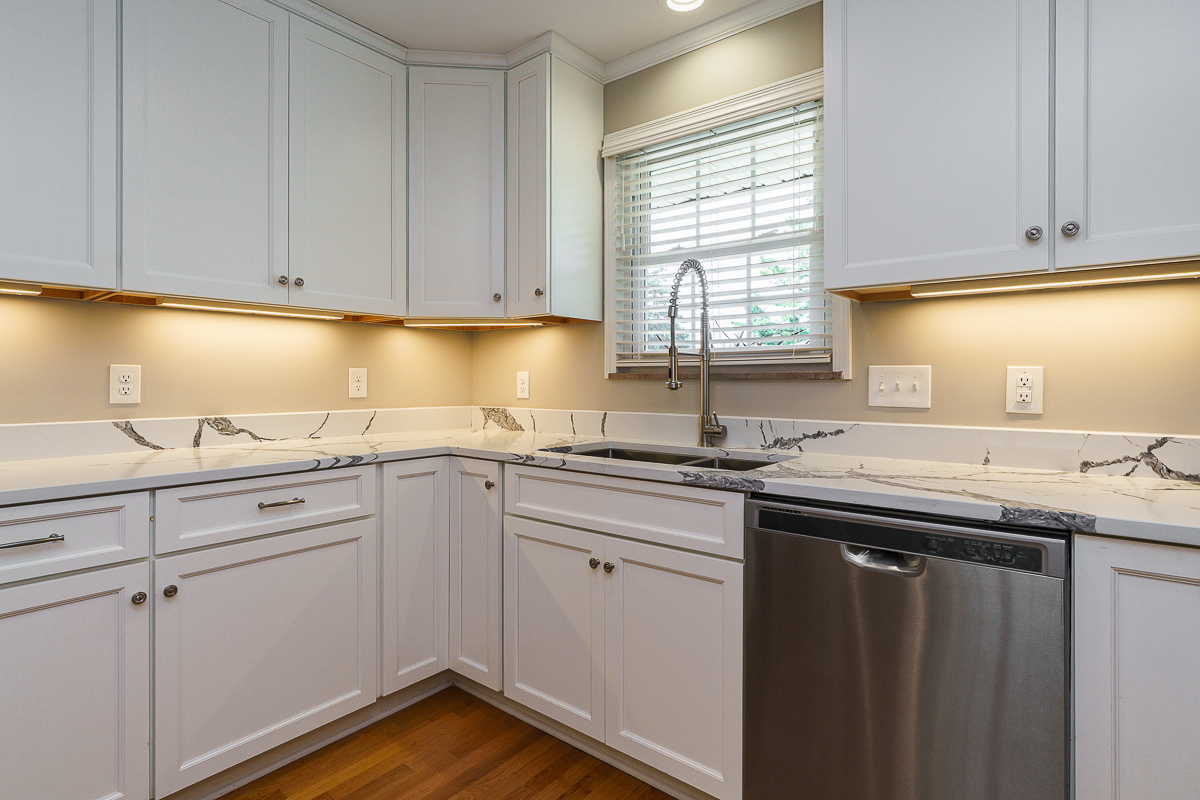 1789 Riverhill Rd-28