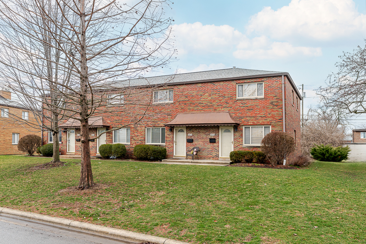 1872 Kentwell Rd-1