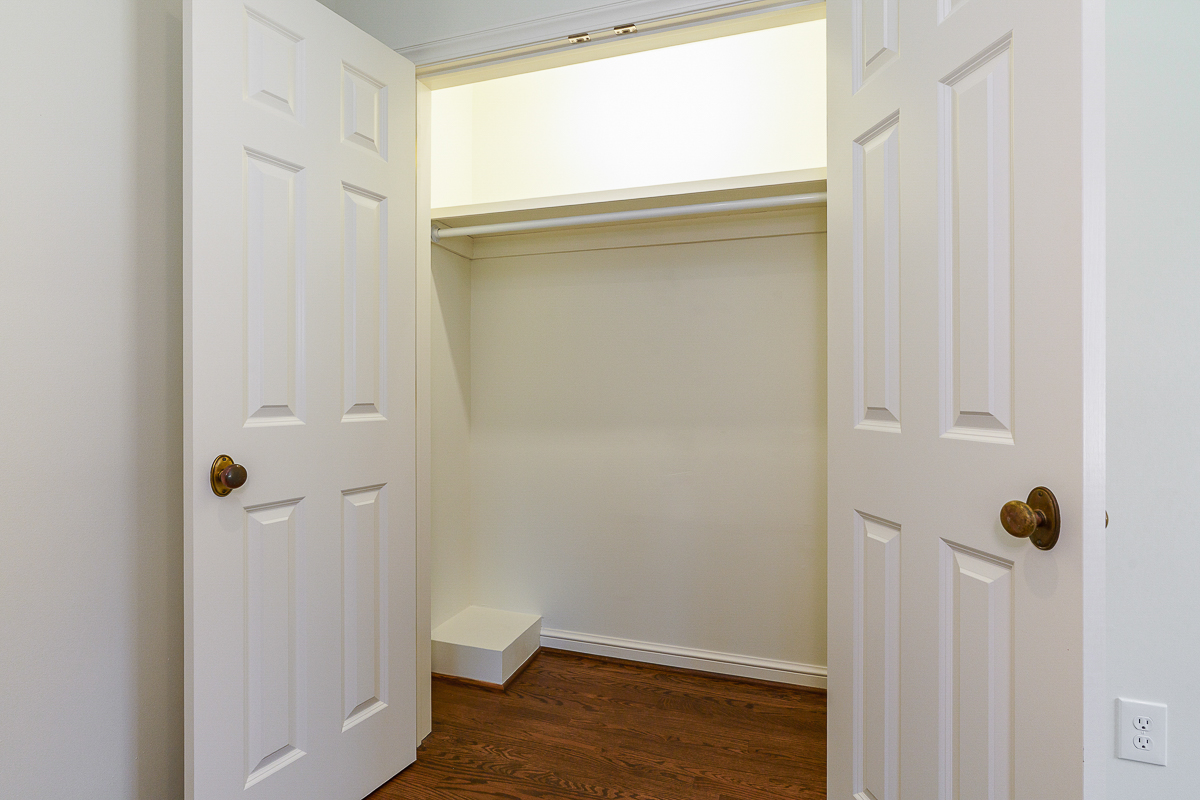 2109 Yorkshire Rd-59