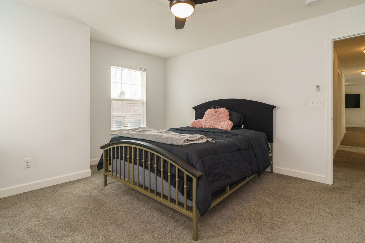 212 Partridge Ct-39