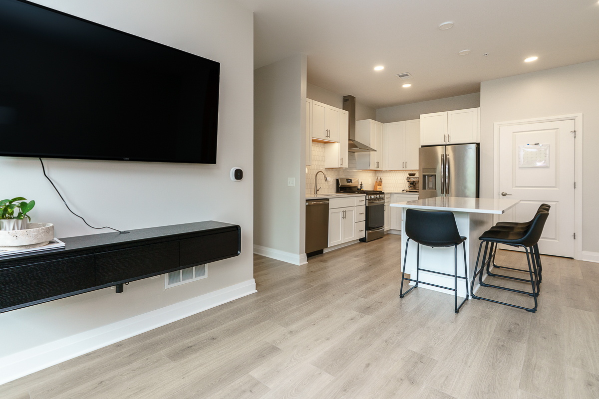 6640 Mooney St #212-16