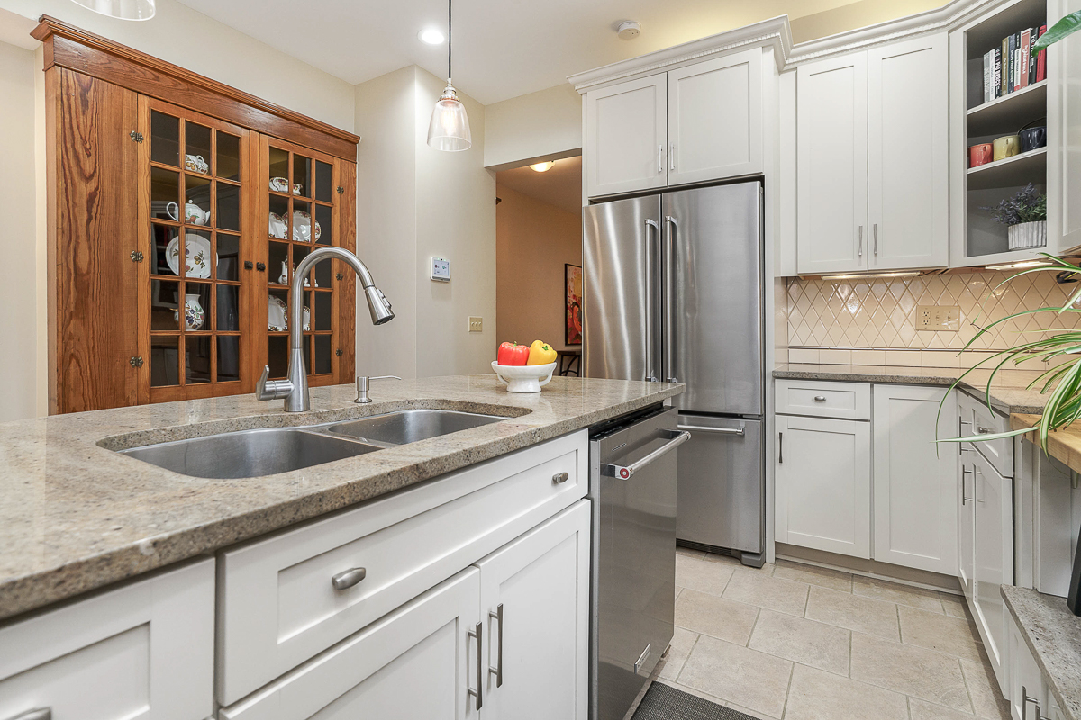 239 Buttles Ave-31