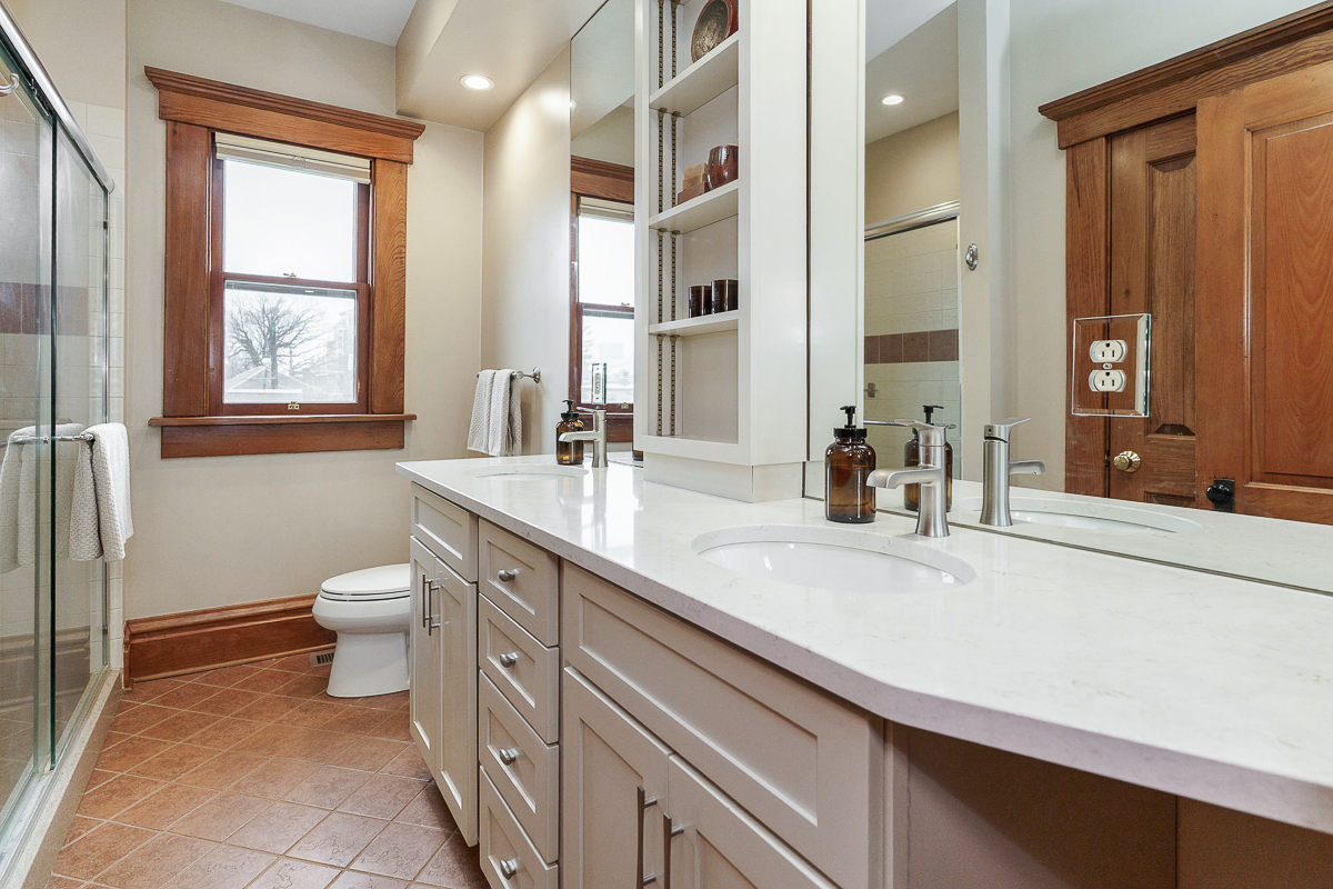 239 Buttles Ave-43