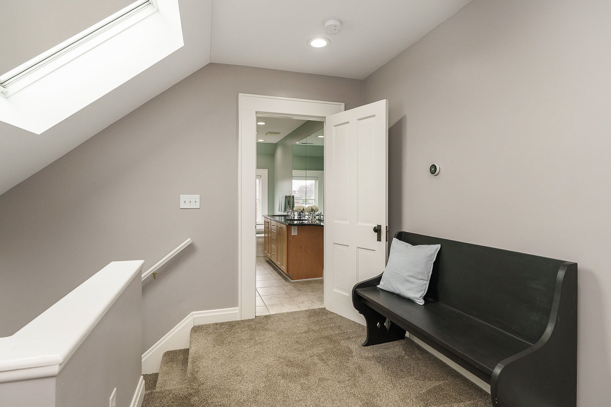 239 Buttles Ave-50