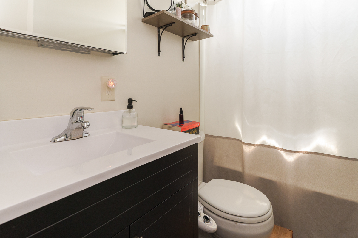 245-257 Crestview Rd-14
