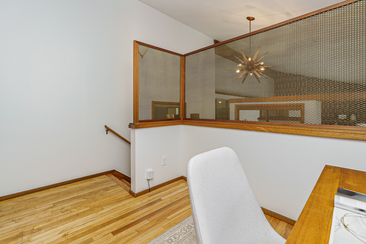 265 Erie Rd-43