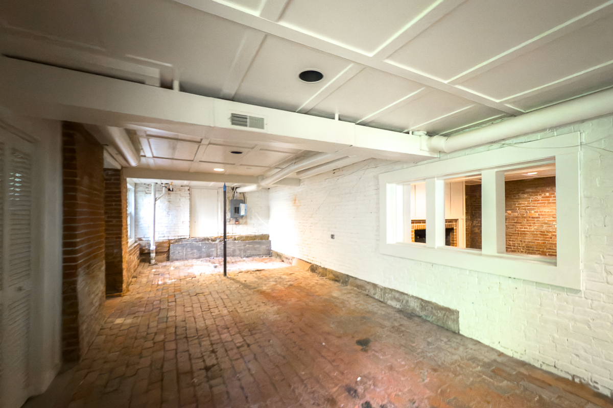 2865 Leitnaker Rd-83