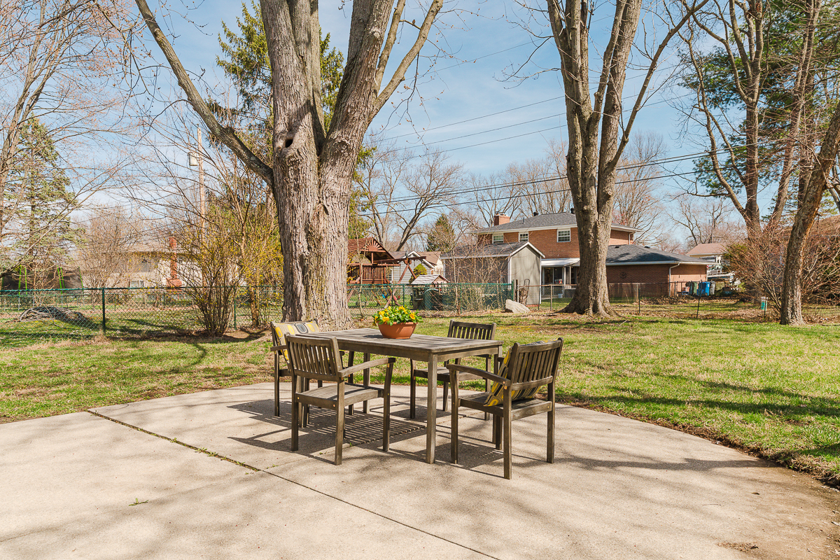 288 Cliffview dr-3