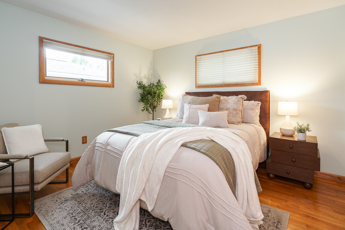 318 E Stanton Ave-26