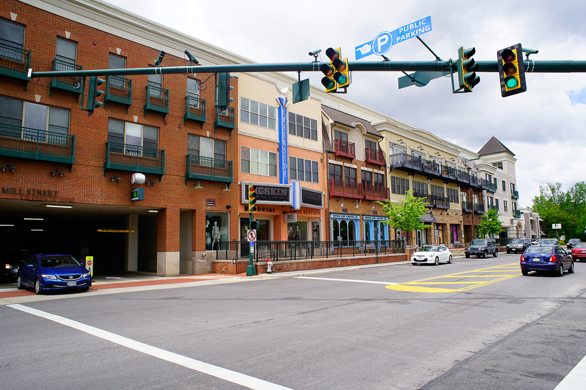 324 Meadowside Court-43