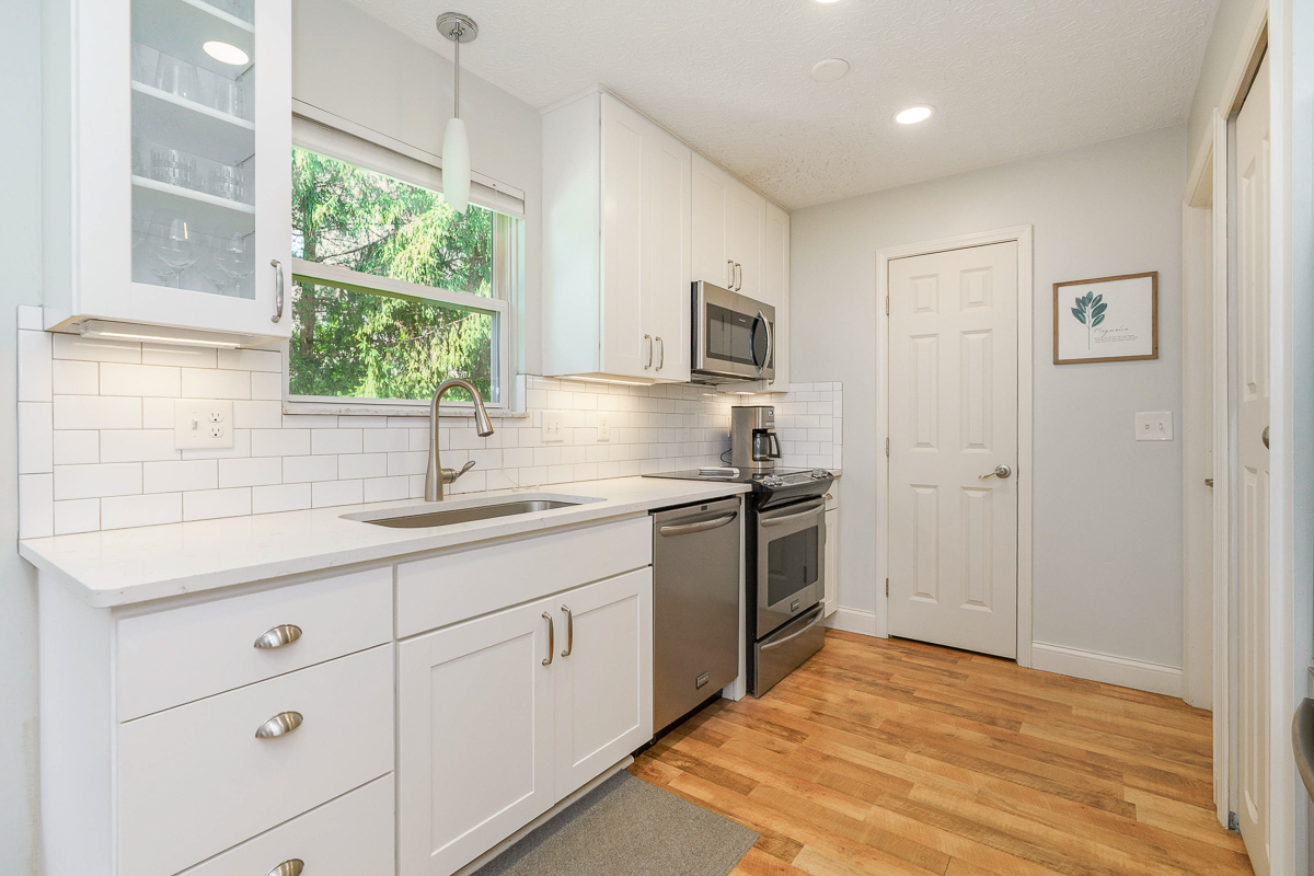 3265 Longspur Dr-27