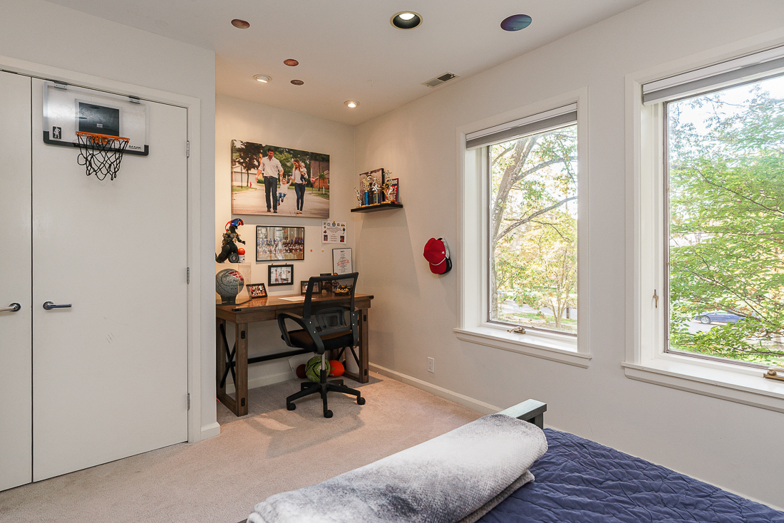 336 s Columbia Ave-92