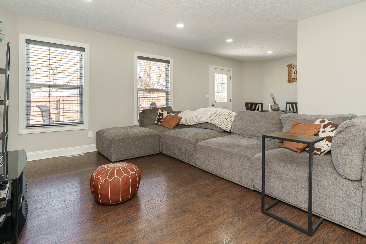 3428 Third Ave-18