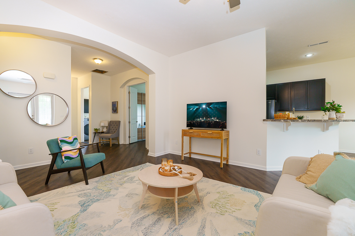 3679 Birkland Cir-18