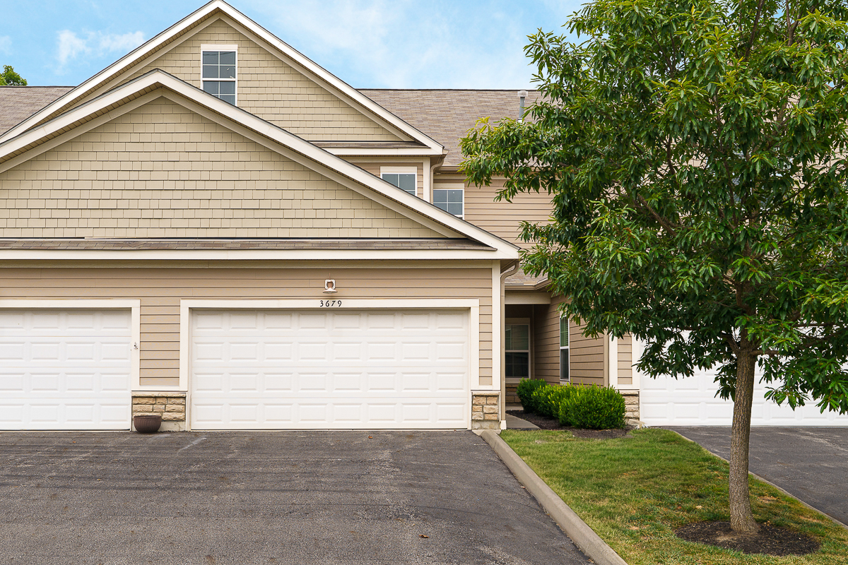 3679 Birkland Cir-3