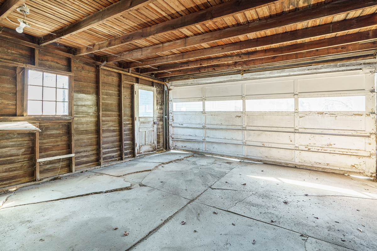 374 Acton Rd-6