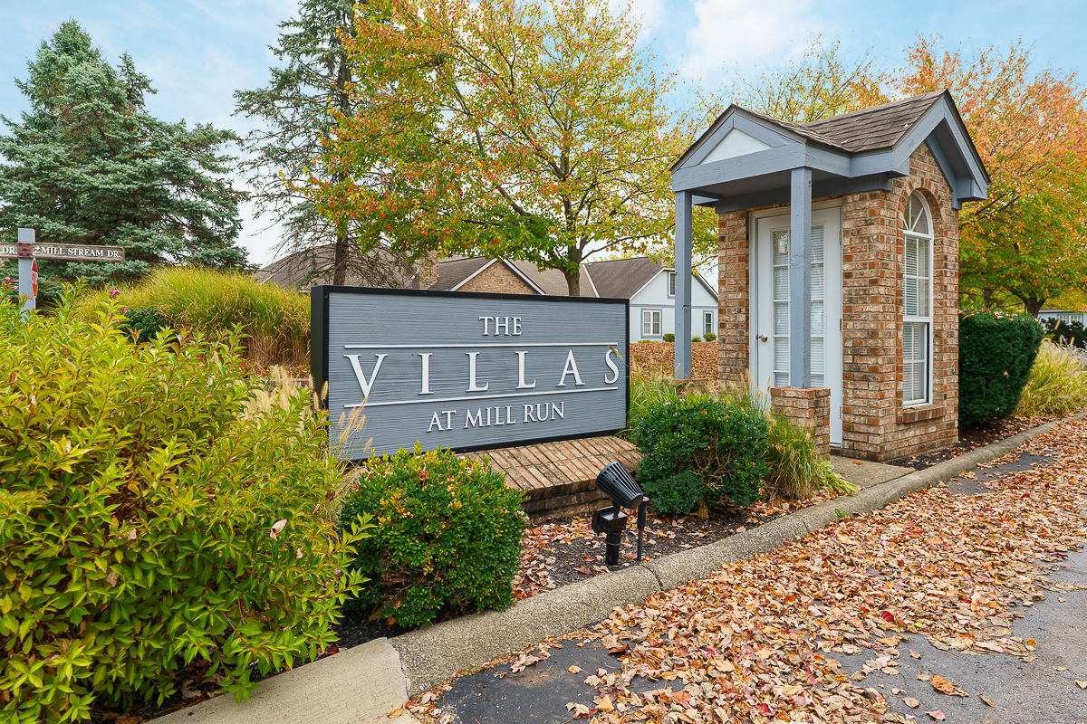 3832 Falls Circle Dr-1