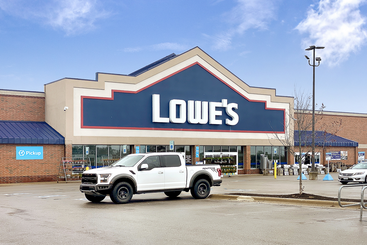 3832 Falls Circle Dr-32