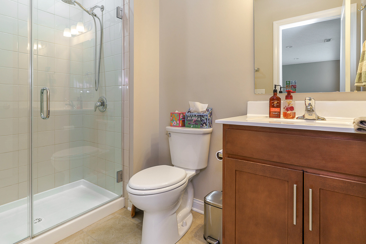 4880 Pinnacle Woods Dr-12