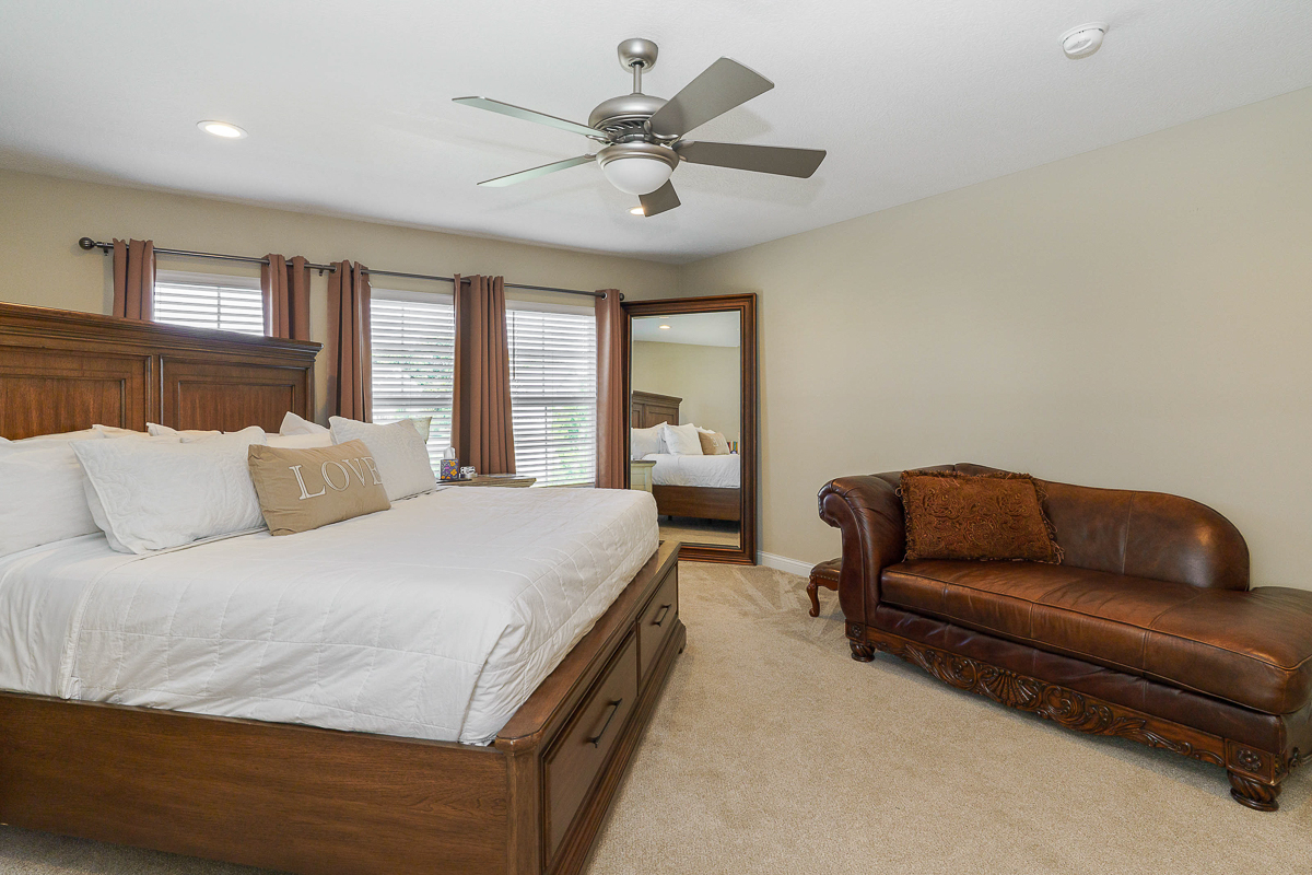 4880 Pinnacle Woods Dr-40