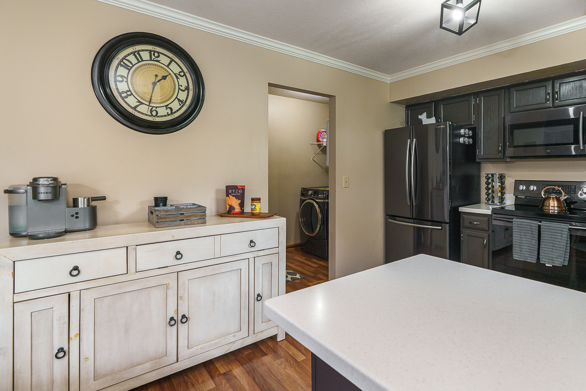 492 Glenside Lane-28