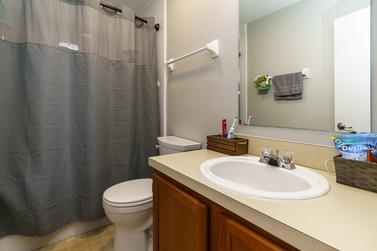 492 Glenside Lane-37