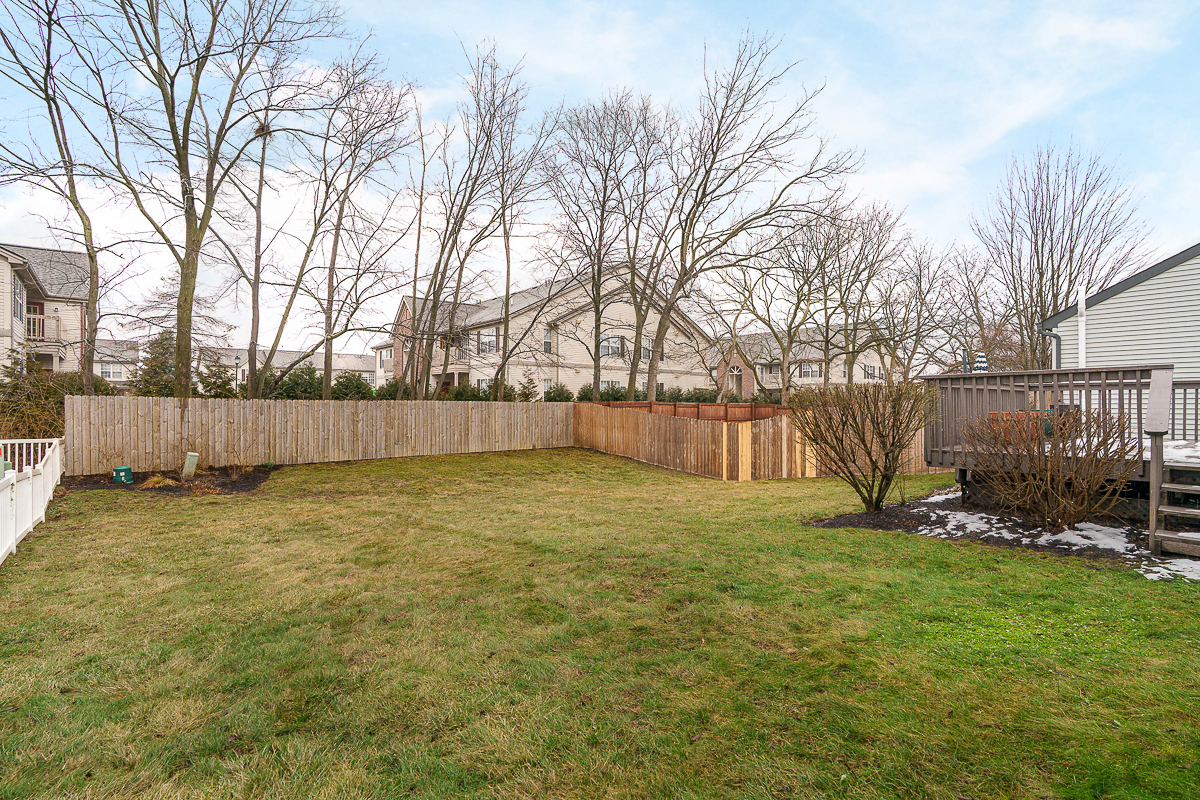 5094 Gredle Dr-14