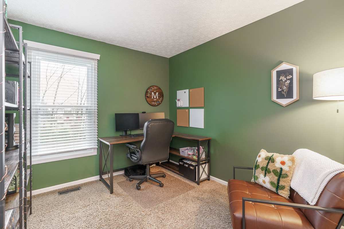 5094 Gredle Dr-37