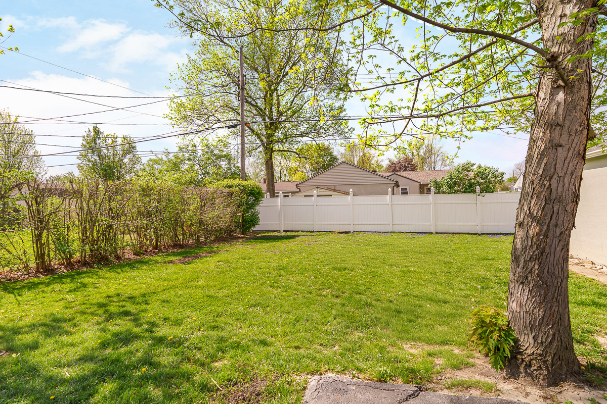 5275 Scioto Darby Road-11