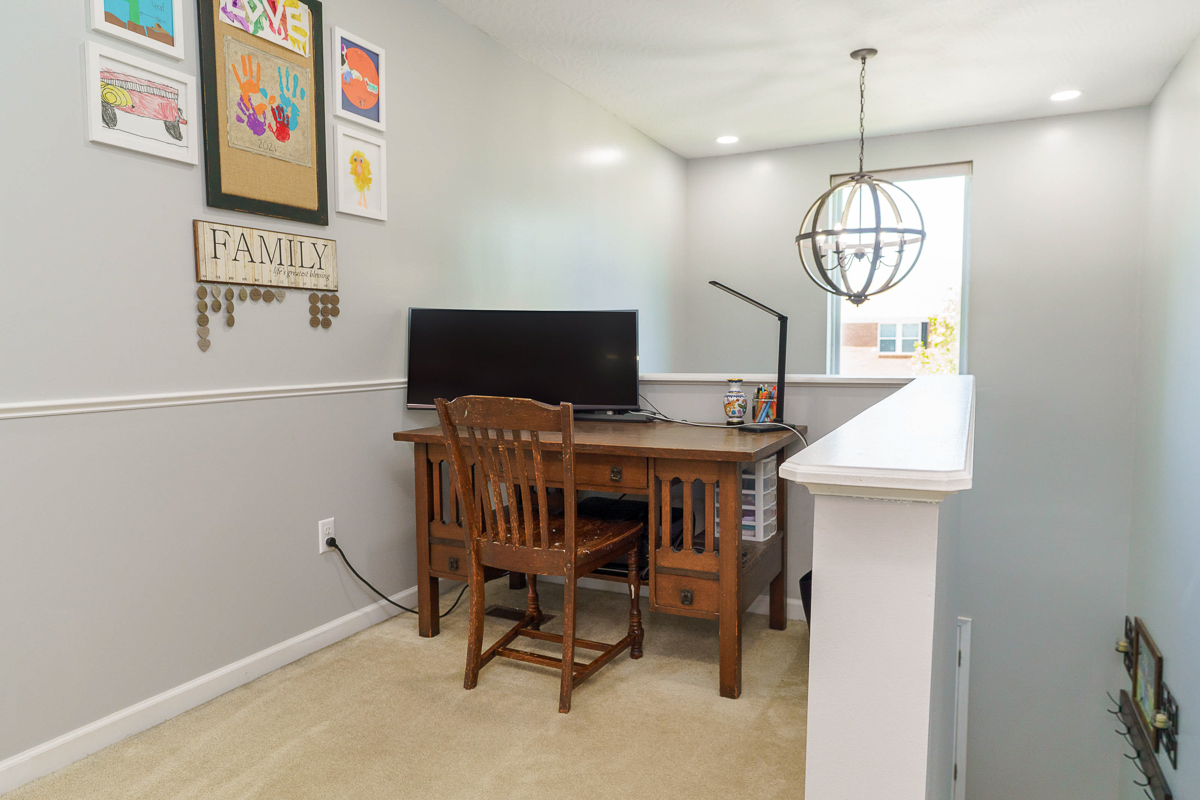 543 Corbel Dr-29
