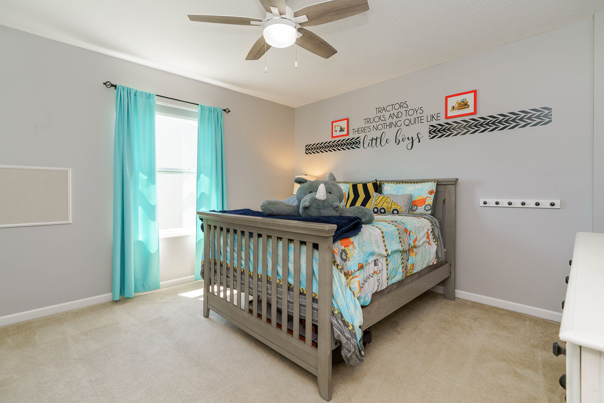 543 Corbel Dr-32