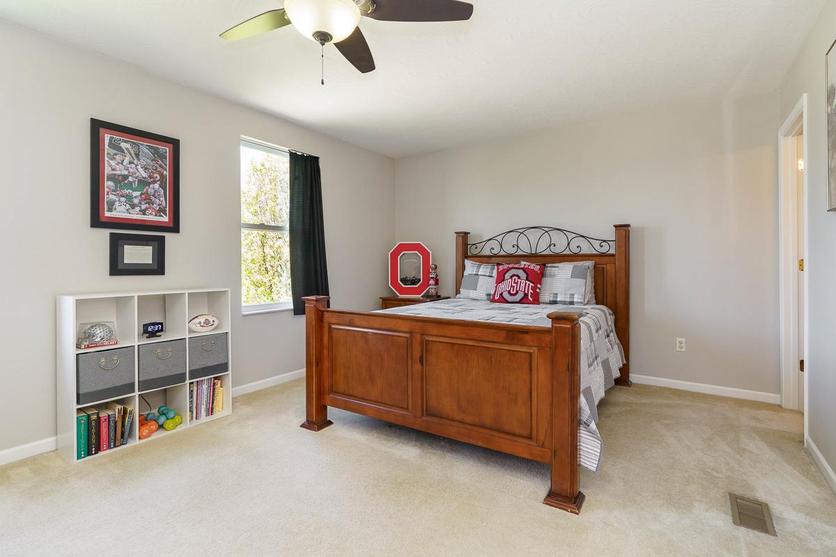 543 Corbel Dr-37