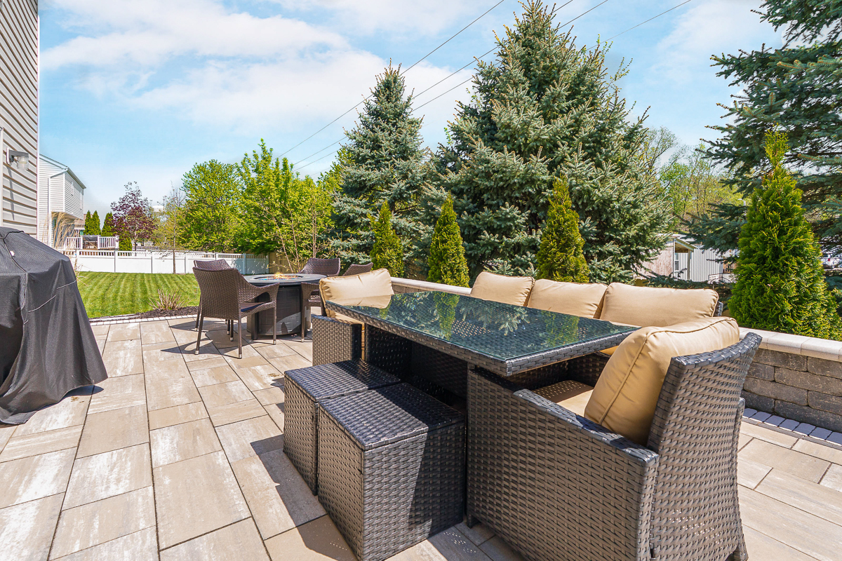 543 Corbel Dr-4