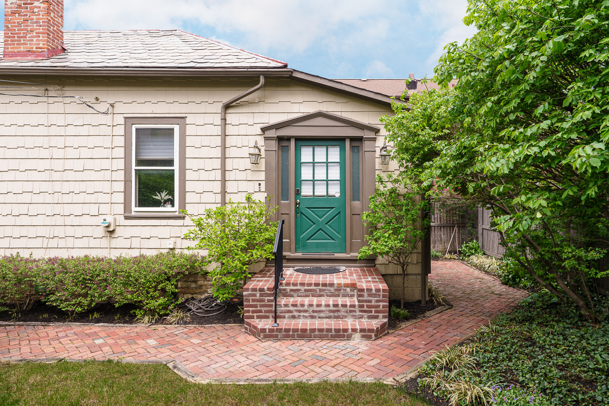 545 Cedar Alley-8
