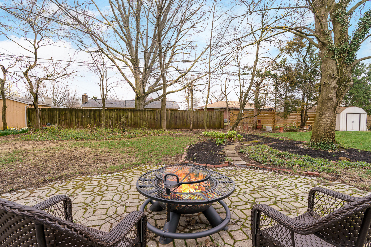 5566 Driftwood Rd-5