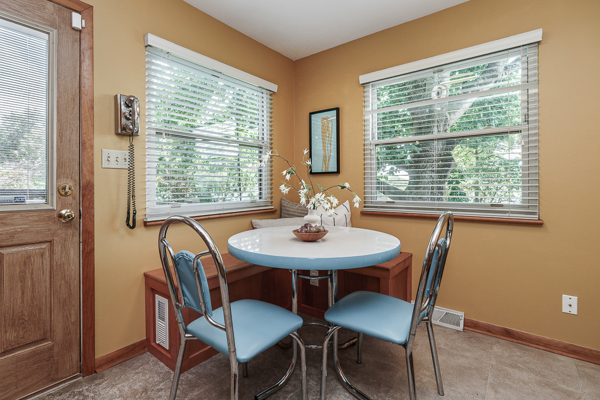 5861 Effingham Rd-18